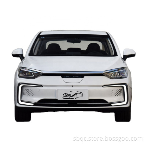 New Energy BAIC EU5 Cars 4 Wheel Electric Cars Used Large Capacity High Speed High Performance Car